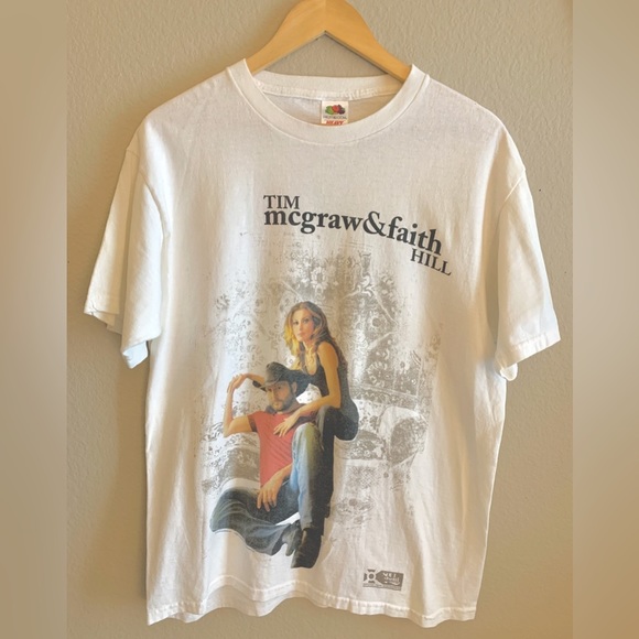 Fruit of the Loom Tops - 2007 Tim McGraw & Faith Hill Soul 2 Soul Tour Official Merch T-Shirt White Large